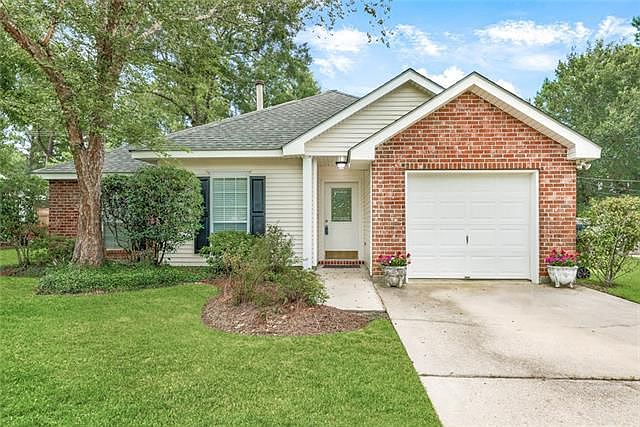 1st image of 203 Yvonne Ave