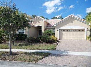 4041 Navigator Way, Kissimmee, FL 34746