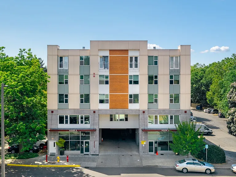 Vision 5 Apartments — Photo 65