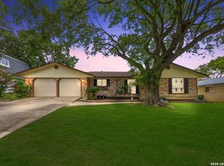 323 Madrid Dr, Universal City, TX 78148