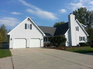 755 S Fordney Rd, Hemlock, MI 48626