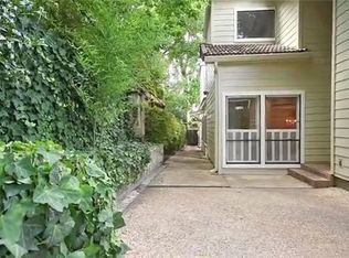 2104 Hartford Rd, Austin, TX 78703