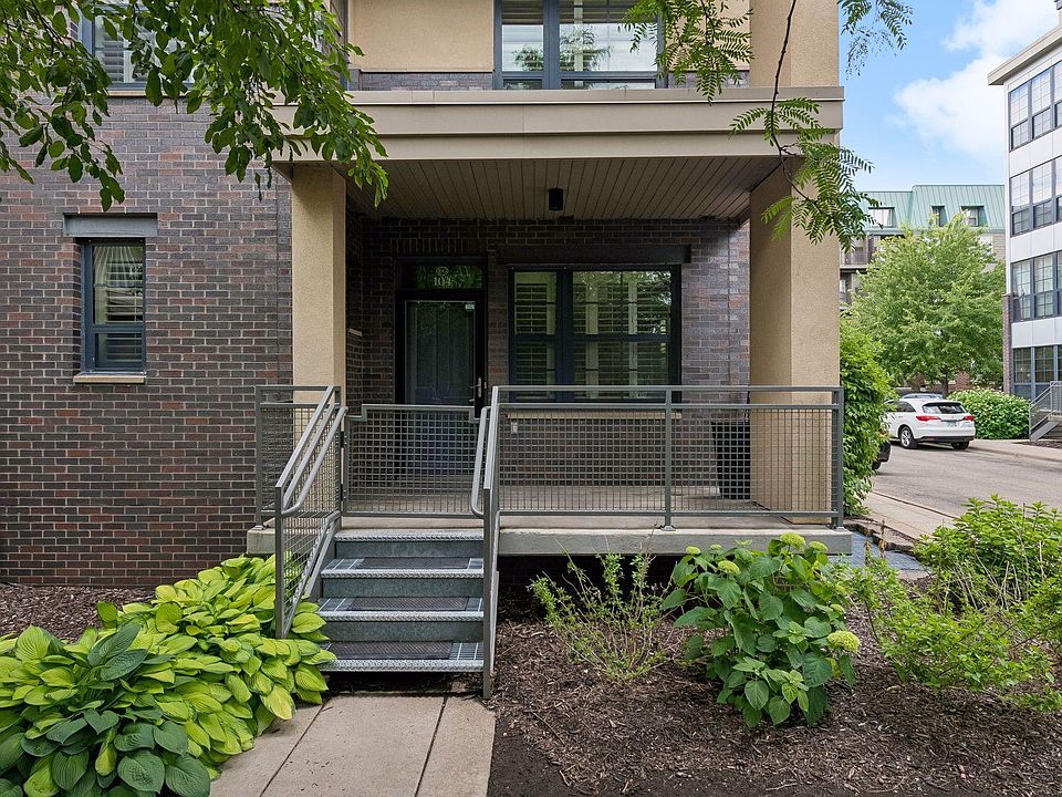 1st image of 2566 Ellis Ave APT 104