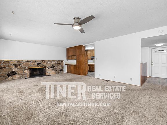5th image of 2223 W La Loma Dr