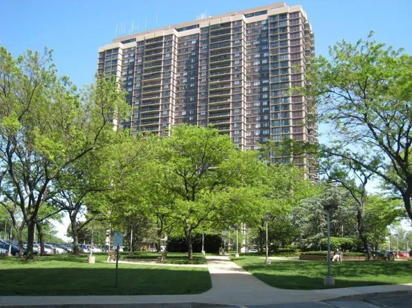 26910 Grand Central Pkwy APT 20L, Floral Park, NY 11005