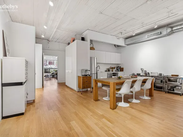 97 Crosby Street image 5 of 14