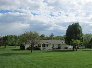 489 Woodville Rd, Mitchell, IN 47446