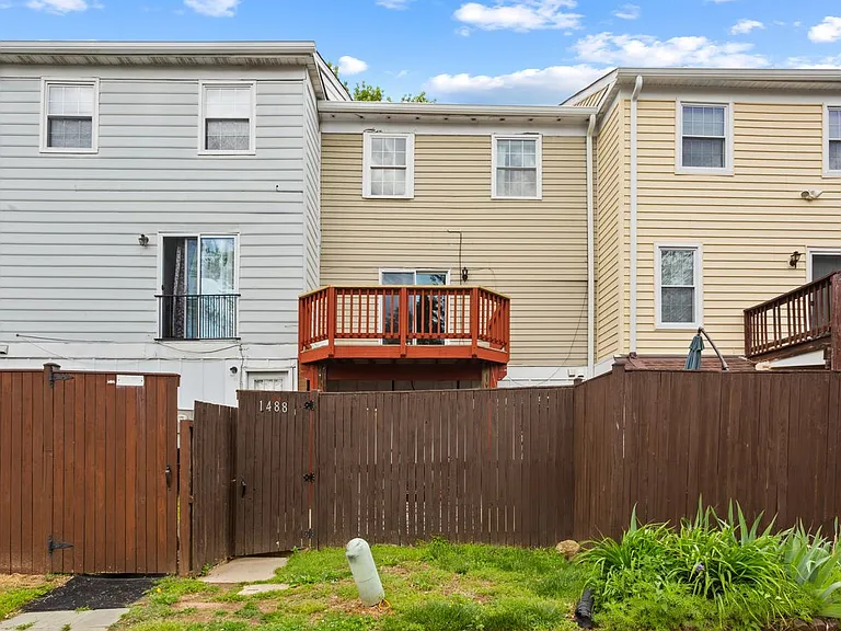 1488 Orleans Ct — Photo 28