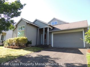 8622 NE Alder St, Hillsboro, OR 97006
