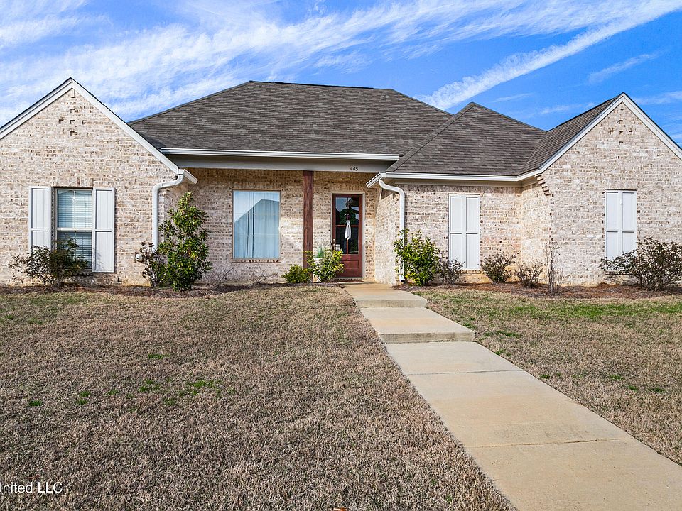 1st image of 445 Araglen Dr