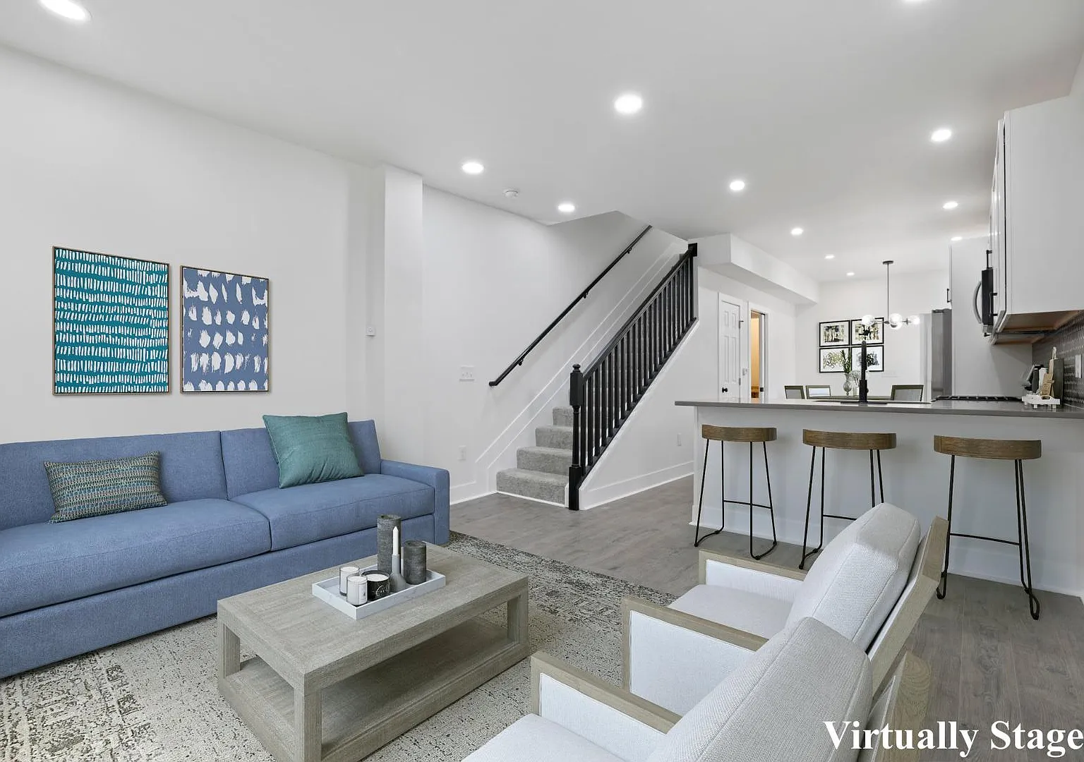 272 S 22nd St — Photo 2