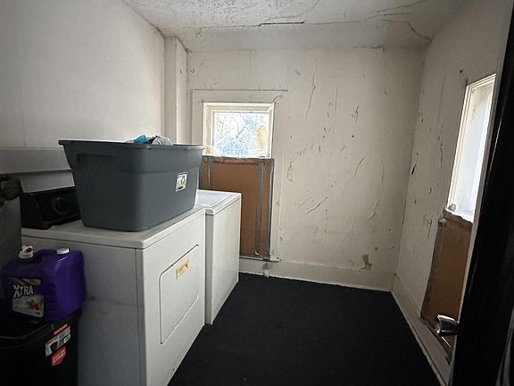 2nd image of 510 N 6th St