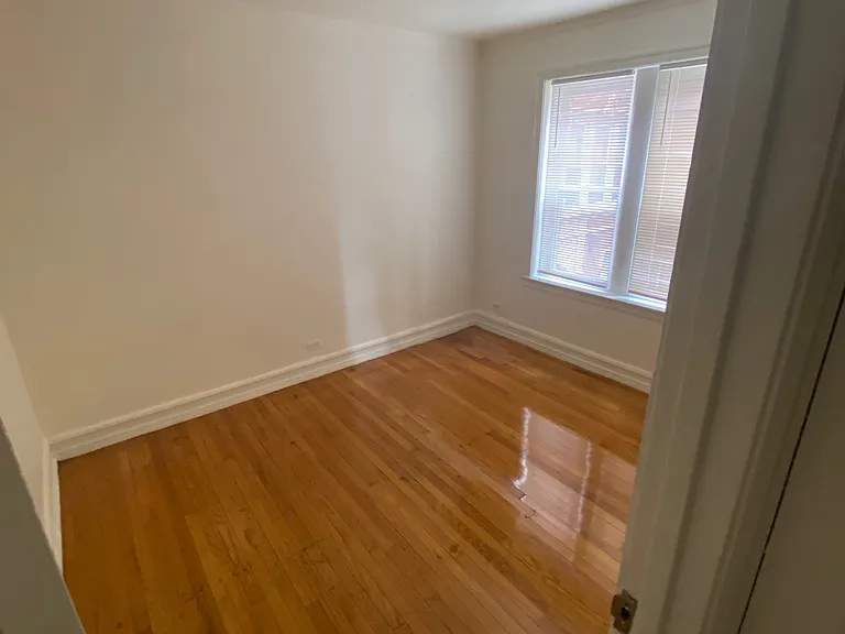 5001 W Monroe St #112-1 — Photo 3