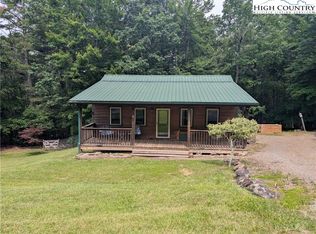 653 Mountain Lake Rd, Glade Valley, NC 28627