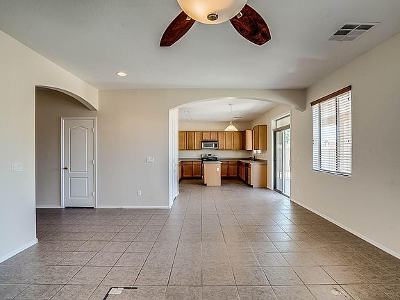 3rd image of 20386 N Donithan Way