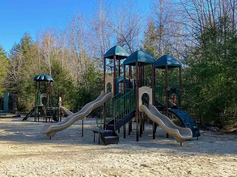 91 Paradise Dr — Photo 23