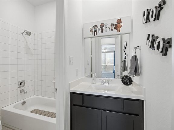 4th image of 2312 Plover Ln