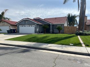 4513 Coral Reef Ct, Bakersfield, CA 93313