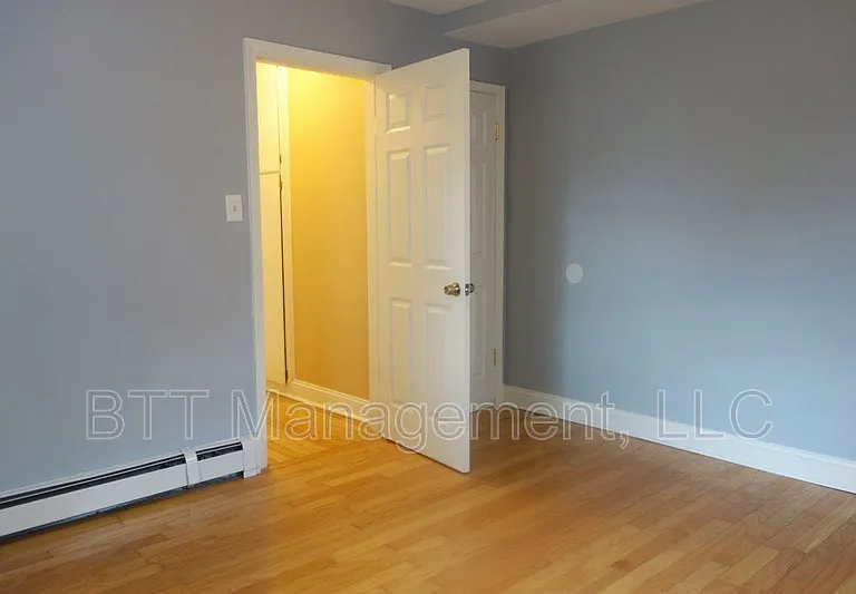 8105 Greenwood Ave #E — Photo 43