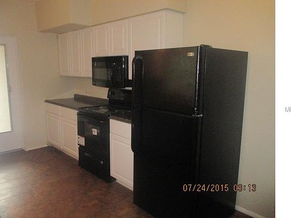 4th image of 826 Malone Dr