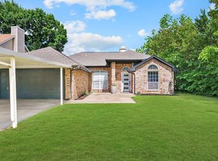 837 Parkwest Blvd, Saginaw, TX 76179