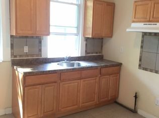 693 Dixwell Ave, New Haven, CT 06511