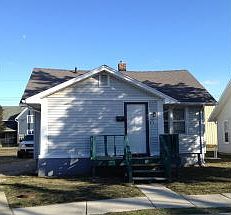 2nd image of 1419 2nd St