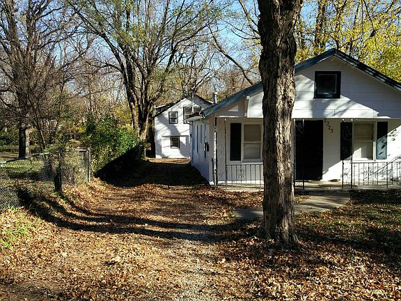 2nd image of 2323 S Scott Ave APT 2