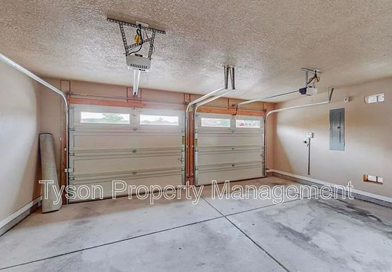 1667 Domino Dr SE — Photo 25