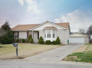 8104 Krystle Ridge Pl, Louisville, KY 40258