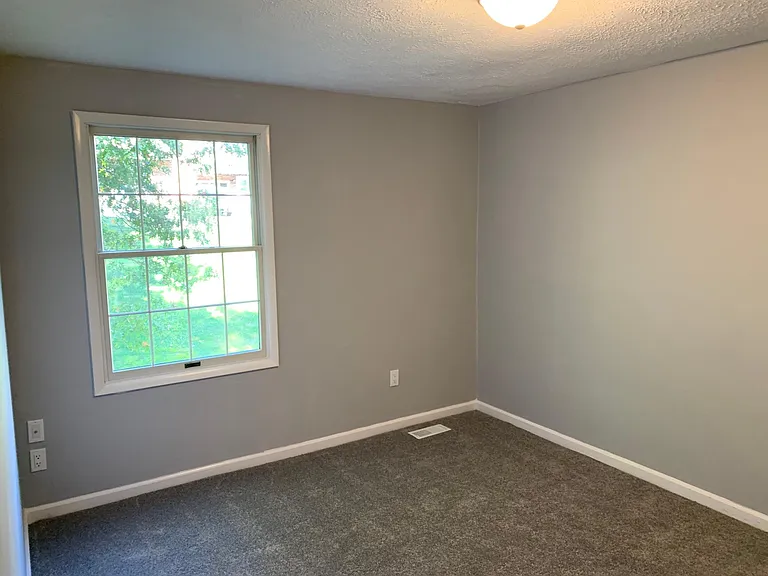 106 Grouse Ct — Photo 7