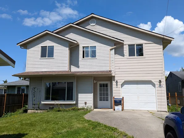 353 E St Unit B, Blaine, WA 98230