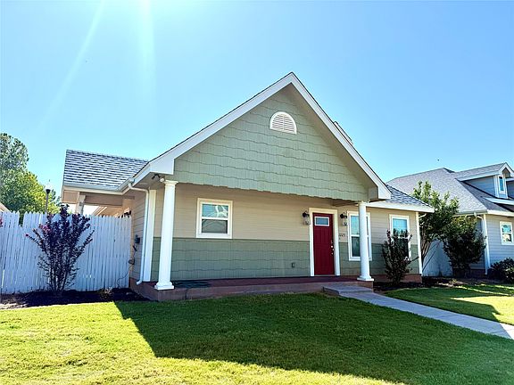 3rd image of 1225 Cabernet Dr