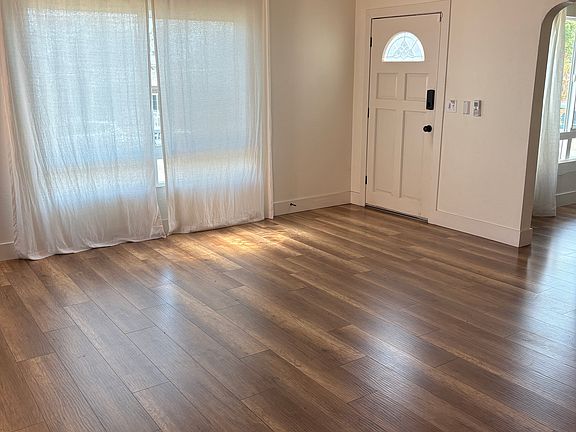 5th image of 346 E 119th St