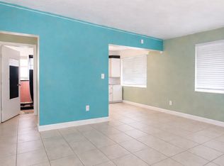 1001 NE 10th St #2, Hallandale, FL 33009