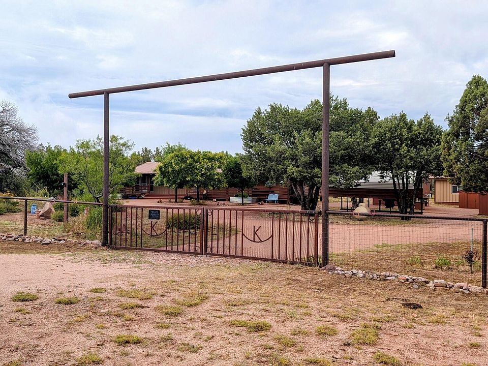 1st image of 134 S HOMESTEAD Road