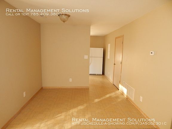 4th image of 2821 SE Colorado Ave