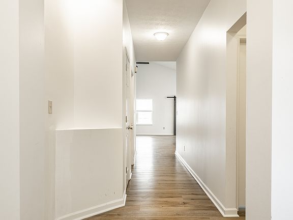 5th image of 18179 Nickel Plate Dr