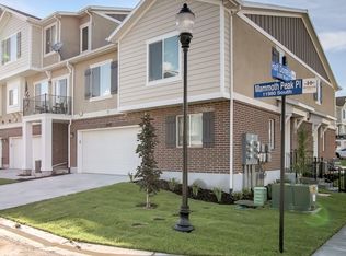 5402 W Mammoth Peak Pl, Herriman, UT 84096
