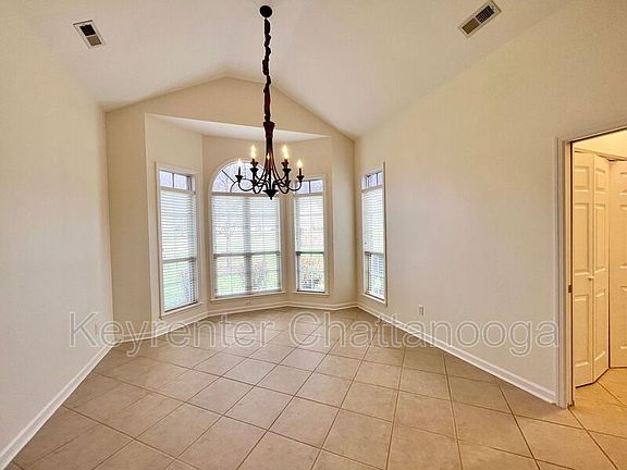 4th image of 6255 Amber Brook Dr