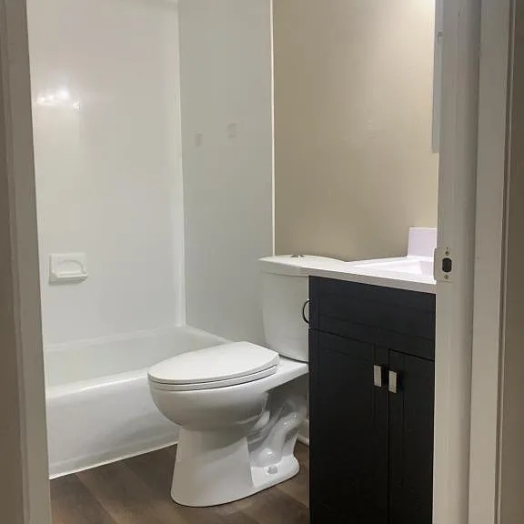 136 W Klubertanz Dr #3 — Photo 4