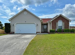 110 Baldwin Ct, Jacksonville, NC 28546