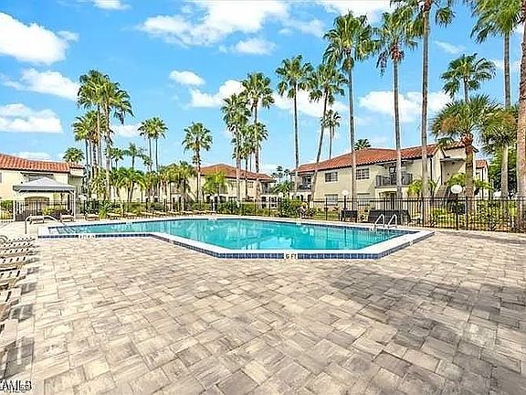 4th image of 3421 Winkler Avenue Ext #405
