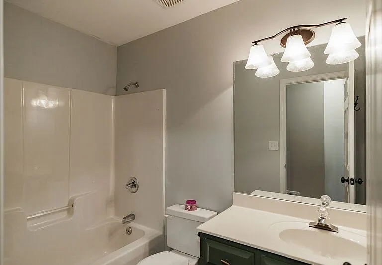 195 Bedford Dr — Photo 14