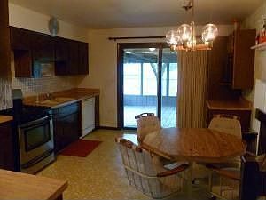 4th image of 8949 Lunar Ave