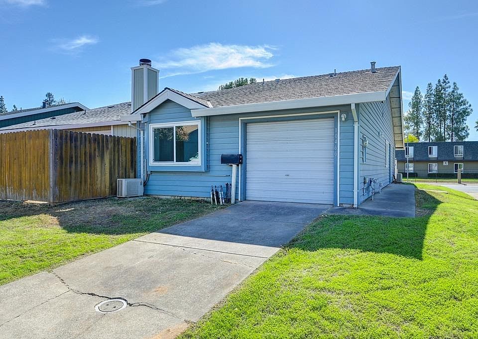 1st image of 10466 Sierra Crest Dr