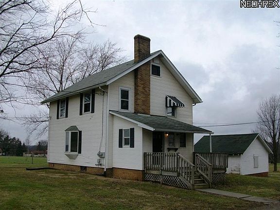 2nd image of 17714 Lincoln Way E