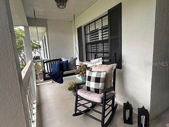 4th image of 334 Palmview Cir N