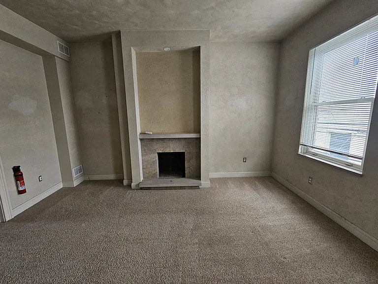 1218 Muriel St #2 — Photo 8