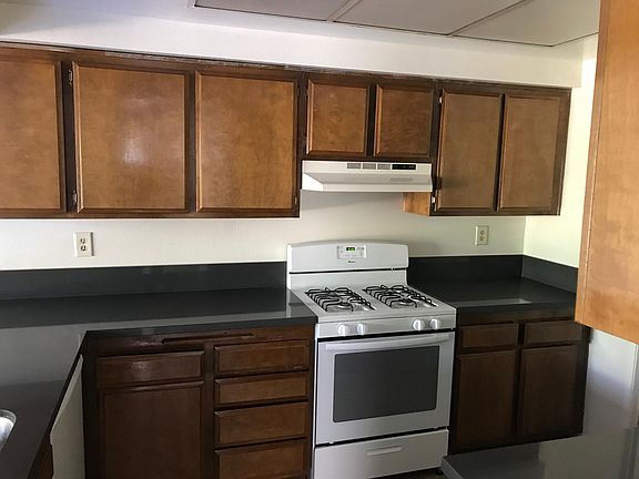 4th image of 7515 Laurelgrove Ct